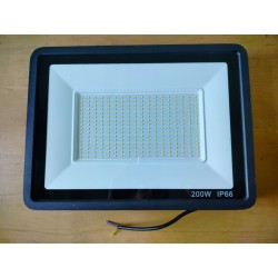 Oprawa LED typu Naświetlacz 200W 230V 16500lm LED-3055 Helios